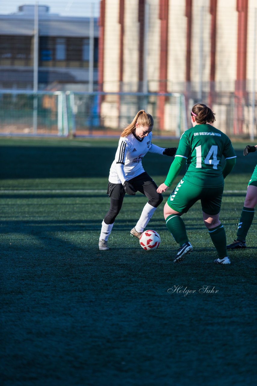 Bild 141 - Frauen SG Holstein Sued - SV Gruenweiss-Siebenbaeumen : Ergebnis: 0:2